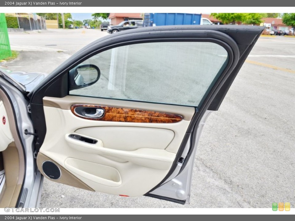 Ivory Interior Door Panel for the 2004 Jaguar XJ Vanden Plas #106937799