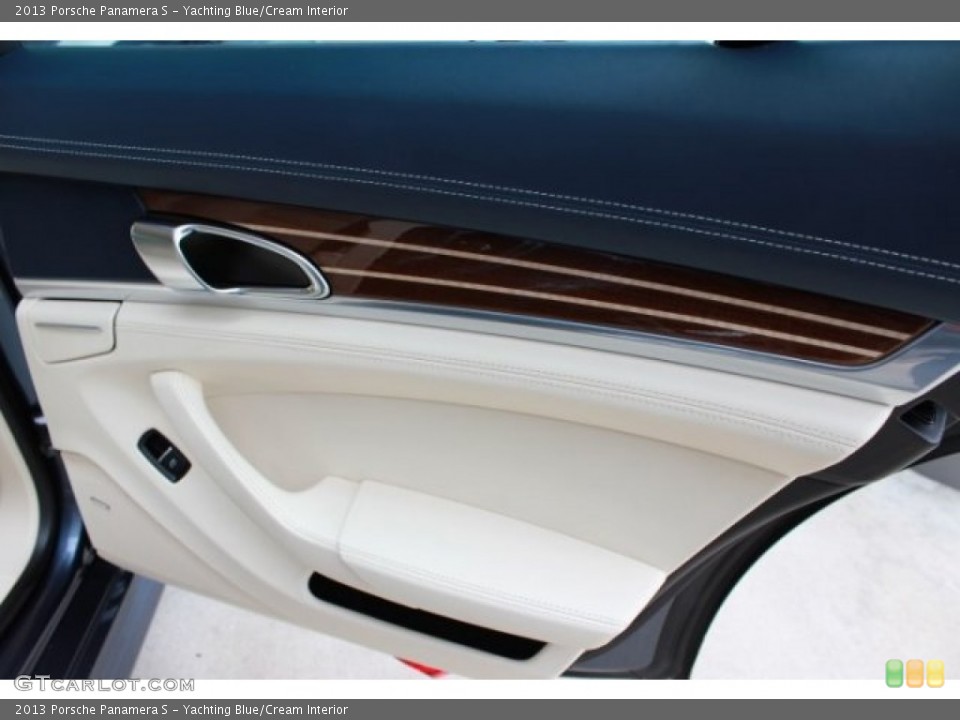 Yachting Blue/Cream Interior Door Panel for the 2013 Porsche Panamera S #106964103