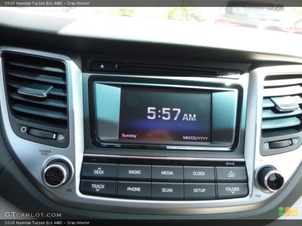 Gray Interior Controls for the 2016 Hyundai Tucson Eco AWD #107012907