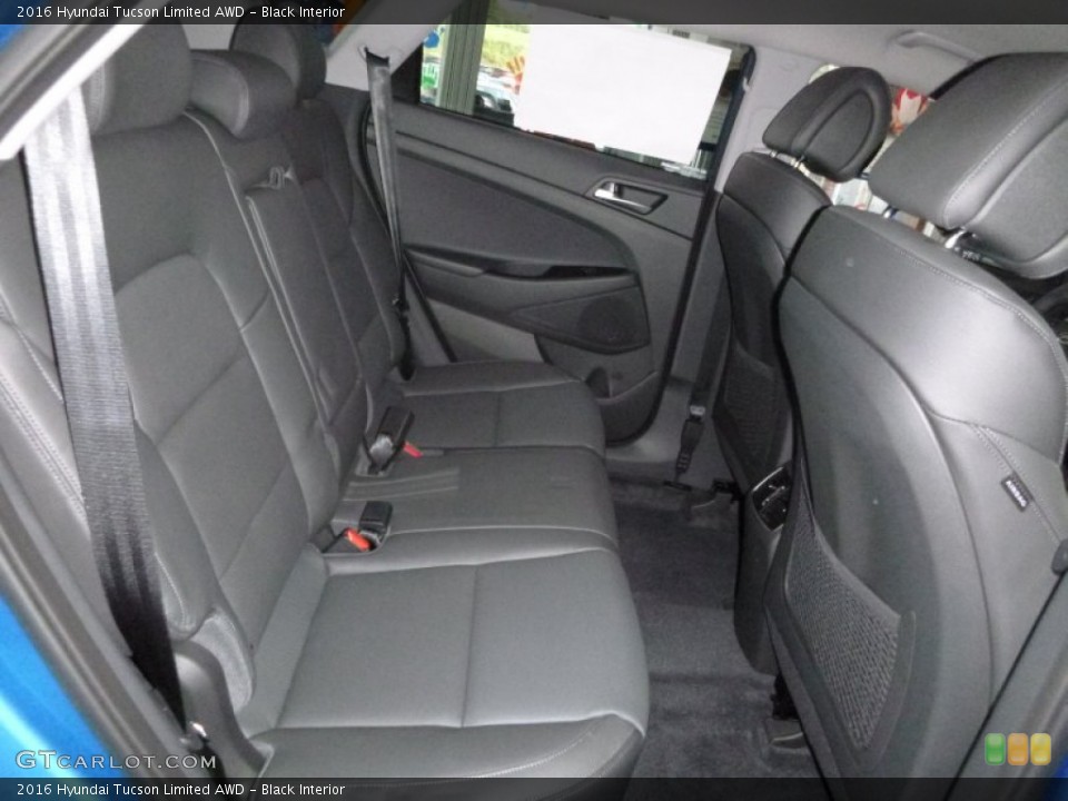 Black Interior Rear Seat for the 2016 Hyundai Tucson Limited AWD #107013087