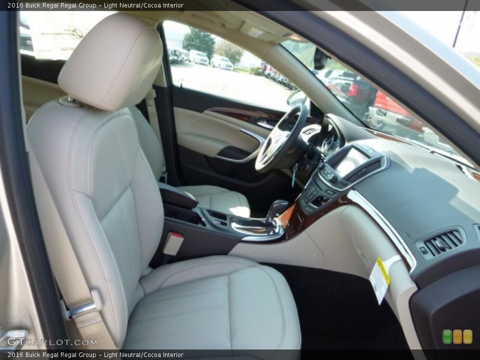 Light Neutral/Cocoa Interior Front Seat for the 2016 Buick Regal Regal Group #107020659