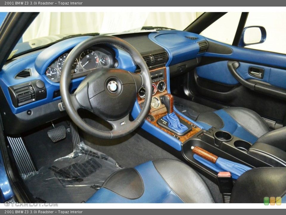 Topaz Interior Photo for the 2001 BMW Z3 3.0i Roadster #107033298