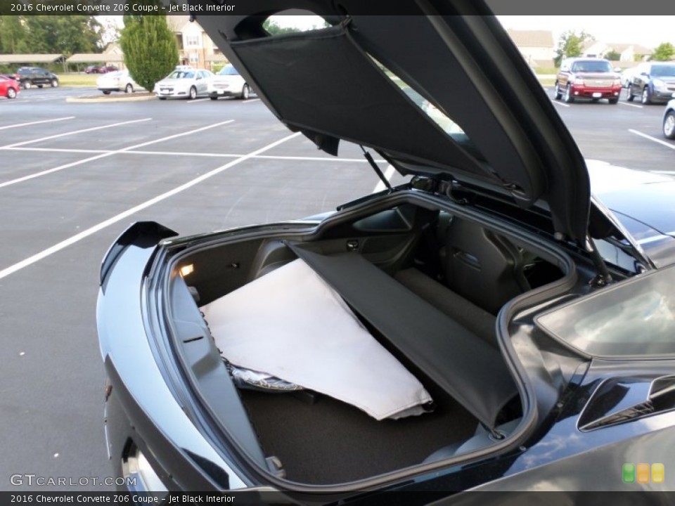 Jet Black Interior Trunk for the 2016 Chevrolet Corvette Z06 Coupe #107062939