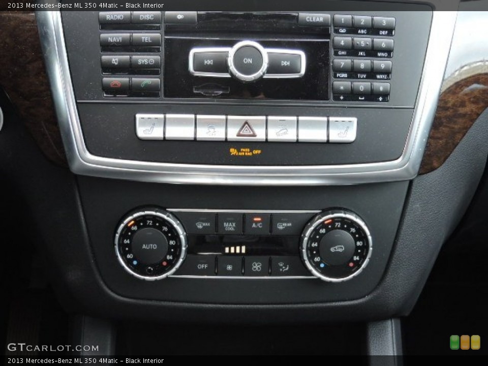Black Interior Controls for the 2013 Mercedes-Benz ML 350 4Matic #107063110