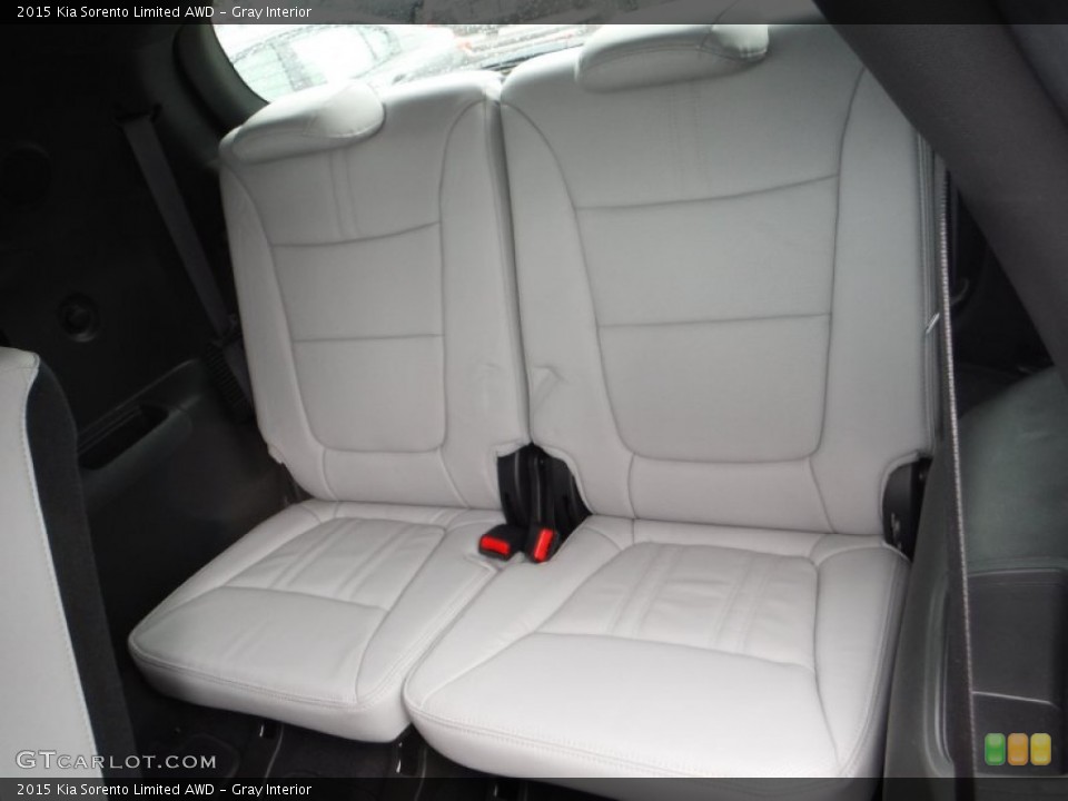 Gray Interior Rear Seat for the 2015 Kia Sorento Limited AWD #107063503