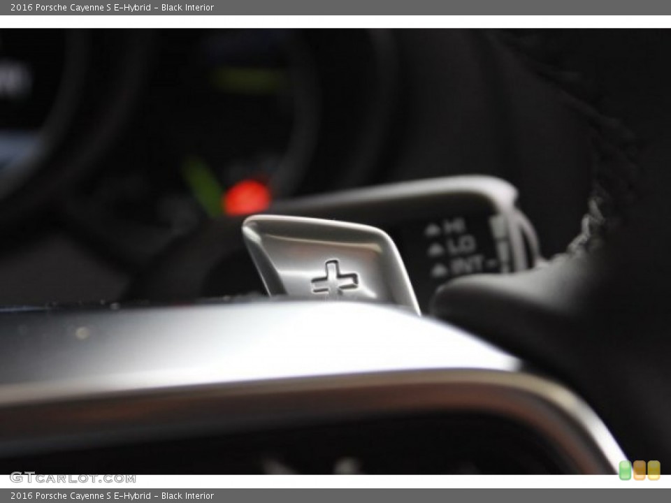 Black Interior Transmission for the 2016 Porsche Cayenne S E-Hybrid #107063866