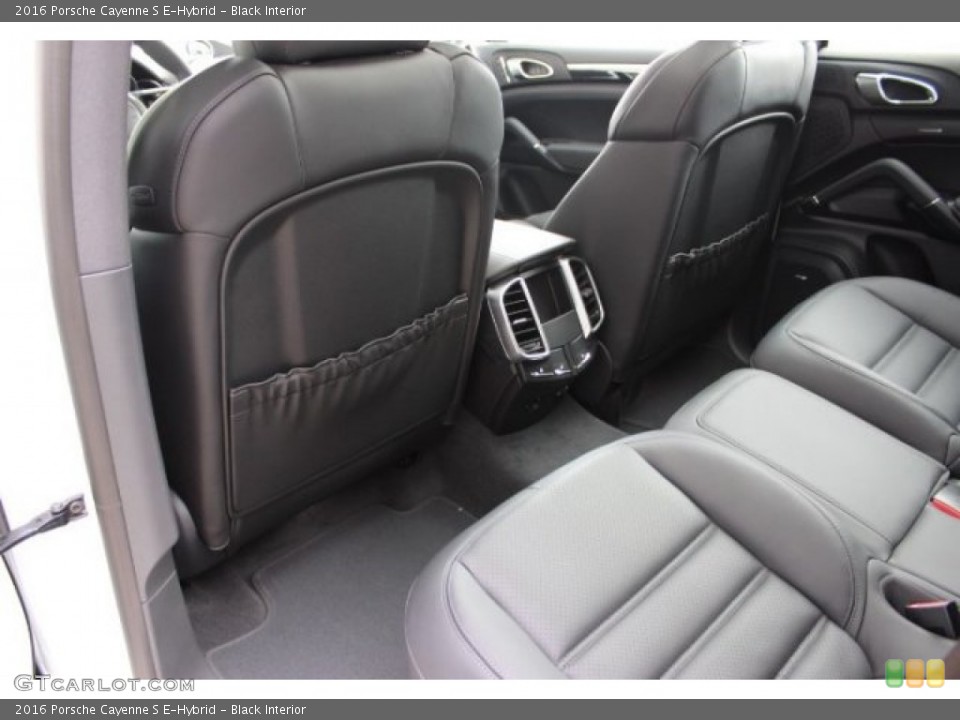 Black Interior Rear Seat for the 2016 Porsche Cayenne S E-Hybrid #107063926