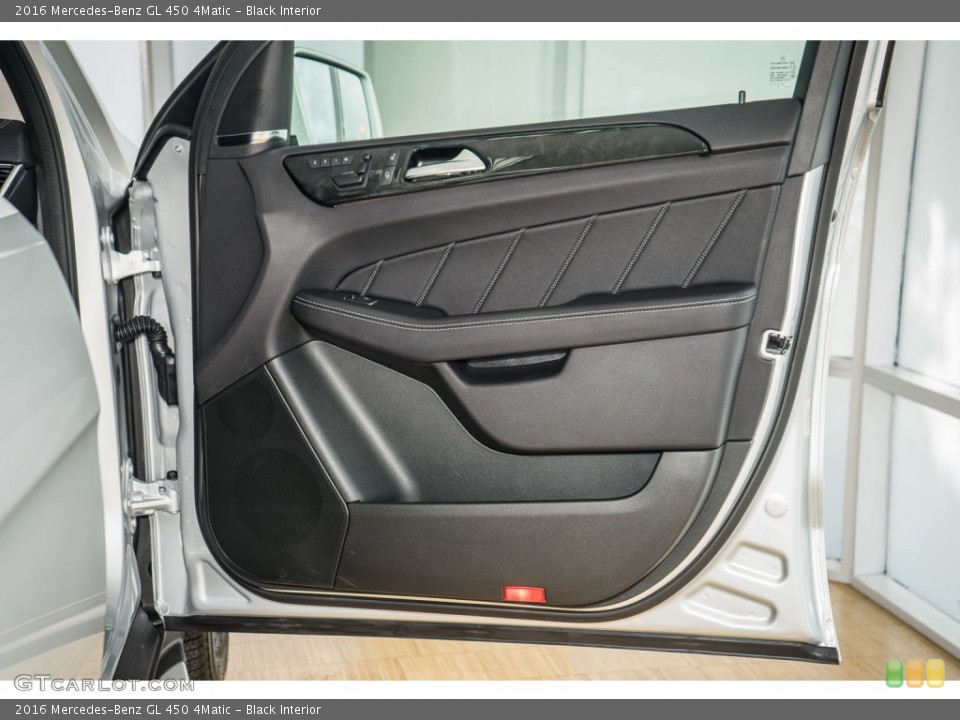 Black Interior Door Panel for the 2016 Mercedes-Benz GL 450 4Matic #107167097