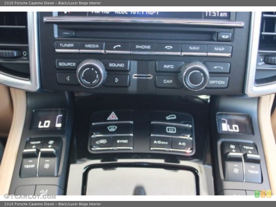 Black/Luxor Beige Interior Controls for the 2016 Porsche Cayenne Diesel #107178683