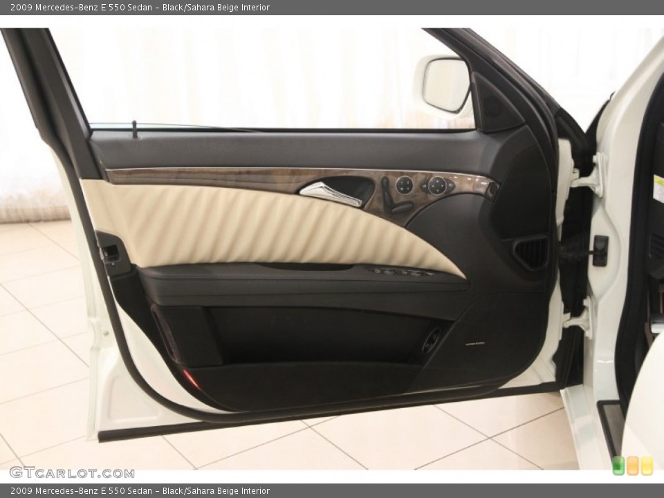 Black/Sahara Beige Interior Door Panel for the 2009 Mercedes-Benz E 550 Sedan #107229254