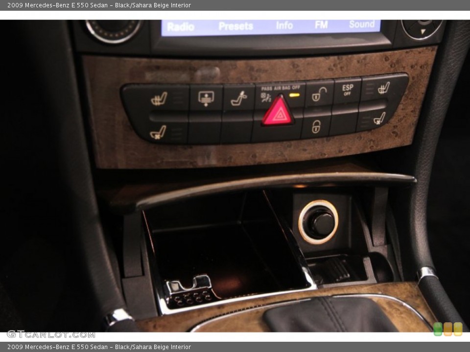 Black/Sahara Beige Interior Controls for the 2009 Mercedes-Benz E 550 Sedan #107229392