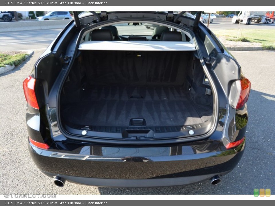Black Interior Trunk for the 2015 BMW 5 Series 535i xDrive Gran Turismo #107239585