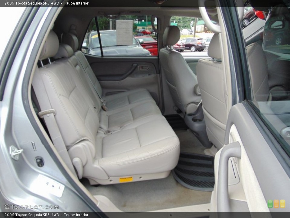 Taupe Interior Rear Seat for the 2006 Toyota Sequoia SR5 4WD #107241545
