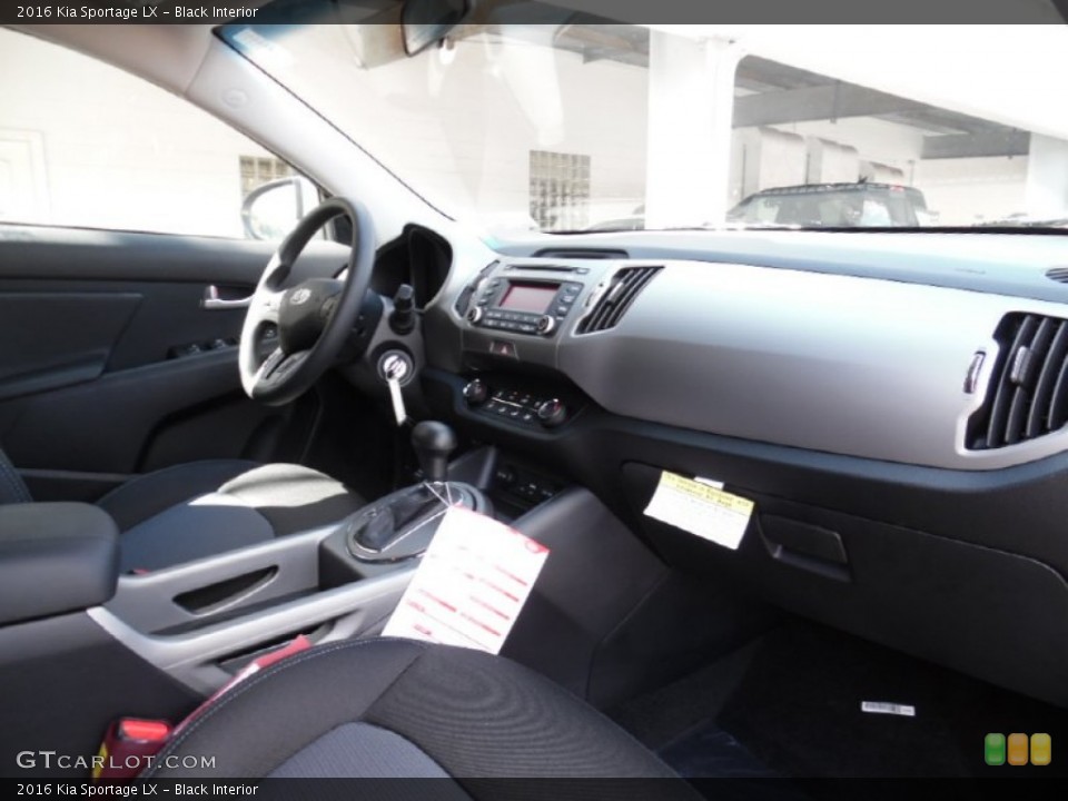 Black Interior Photo for the 2016 Kia Sportage LX #107275082