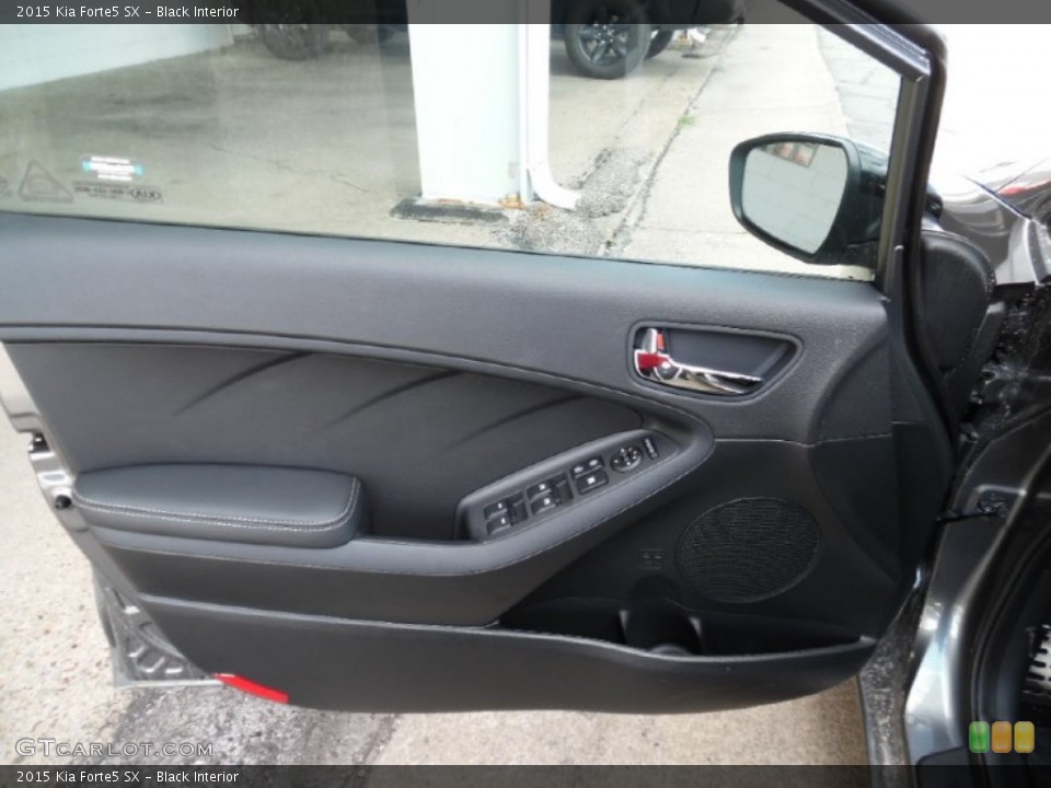Black Interior Door Panel for the 2015 Kia Forte5 SX #107275889