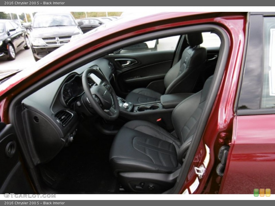 Black Interior Photo for the 2016 Chrysler 200 S #107288864