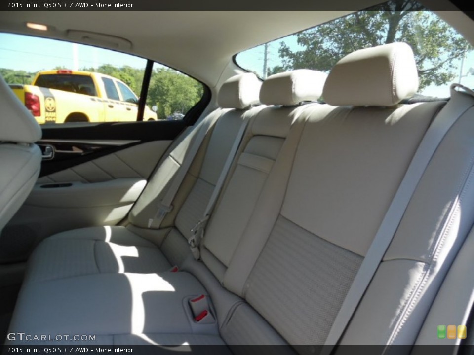 Stone Interior Rear Seat for the 2015 Infiniti Q50 S 3.7 AWD #107315717