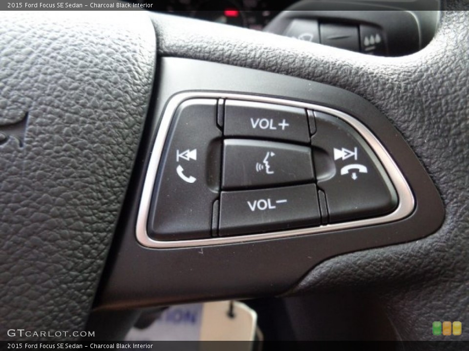 Charcoal Black Interior Controls for the 2015 Ford Focus SE Sedan #107336546