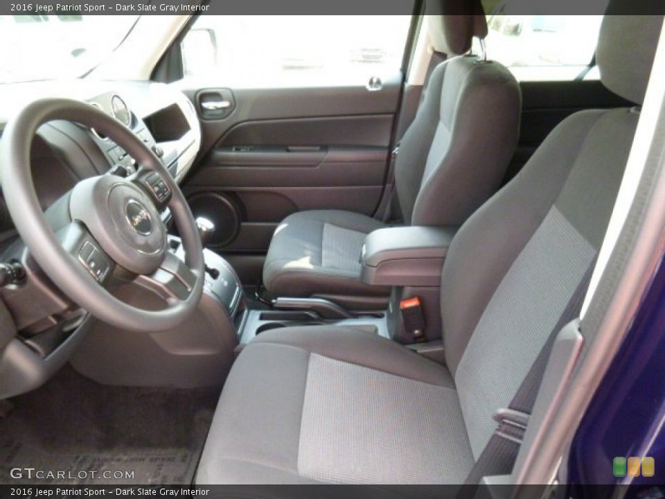 Dark Slate Gray Interior Photo for the 2016 Jeep Patriot Sport #107372356