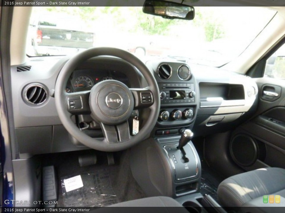 Dark Slate Gray Interior Photo for the 2016 Jeep Patriot Sport #107372392