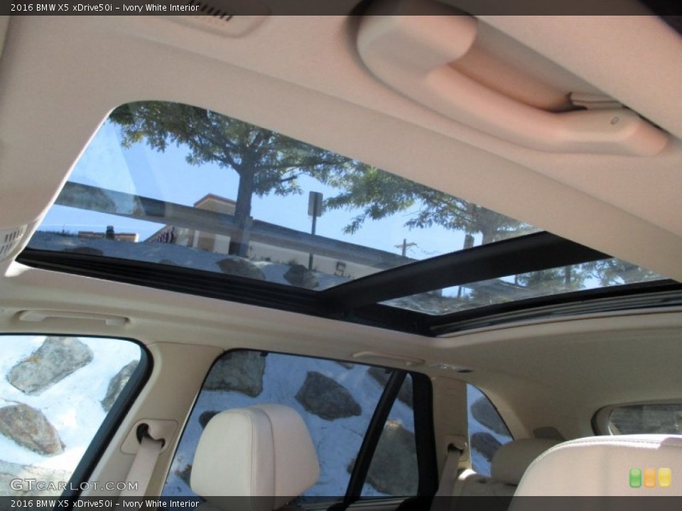 Ivory White Interior Sunroof for the 2016 BMW X5 xDrive50i #107387615