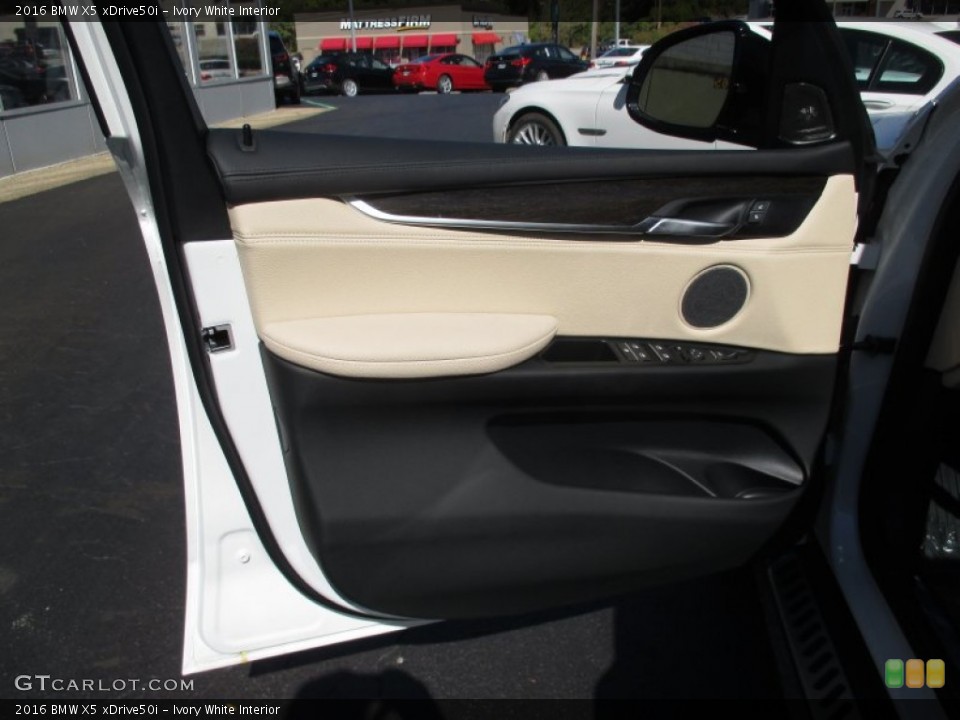 Ivory White Interior Door Panel for the 2016 BMW X5 xDrive50i #107387639