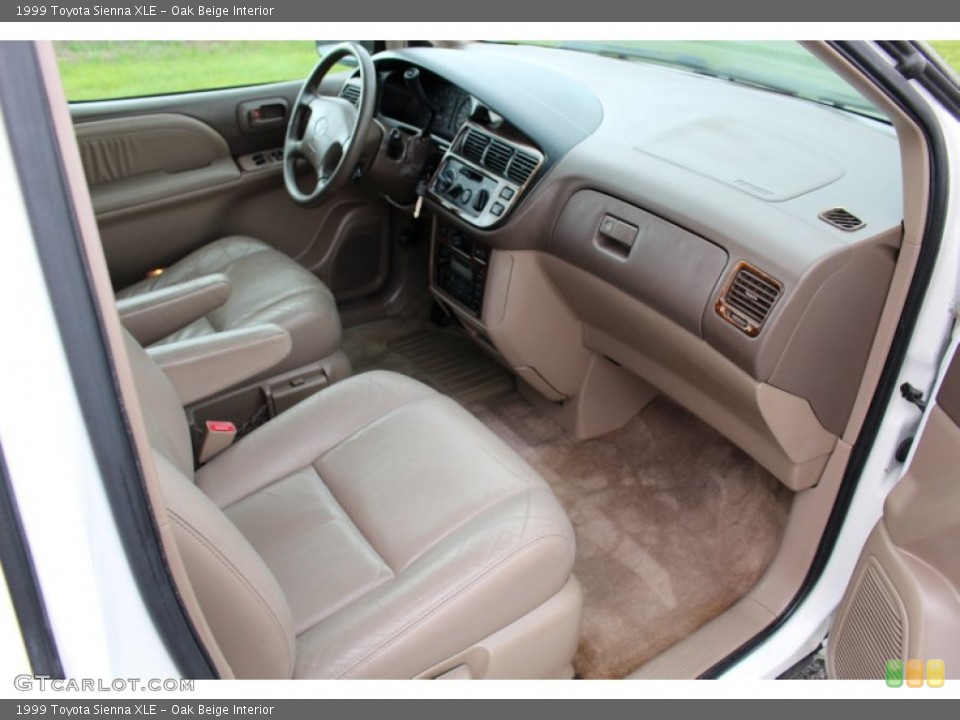 Oak Beige Interior Dashboard for the 1999 Toyota Sienna XLE #107413157