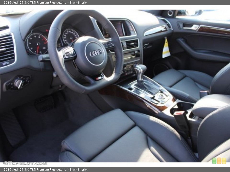 Black Interior Photo for the 2016 Audi Q5 3.0 TFSI Premium Plus quattro #107435638