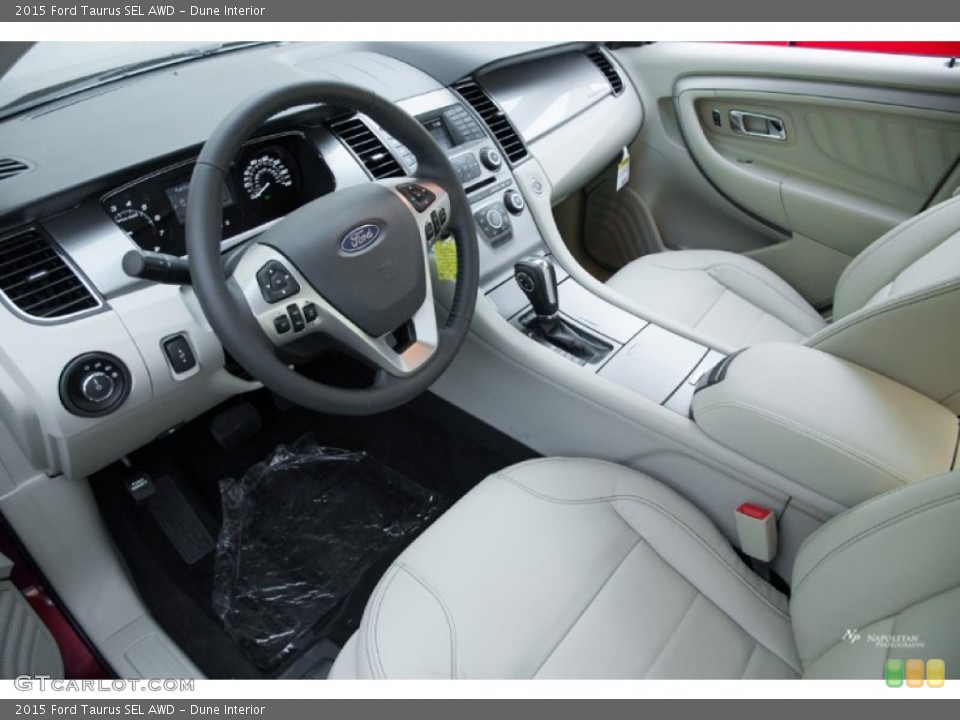Dune Interior Photo for the 2015 Ford Taurus SEL AWD #107451976