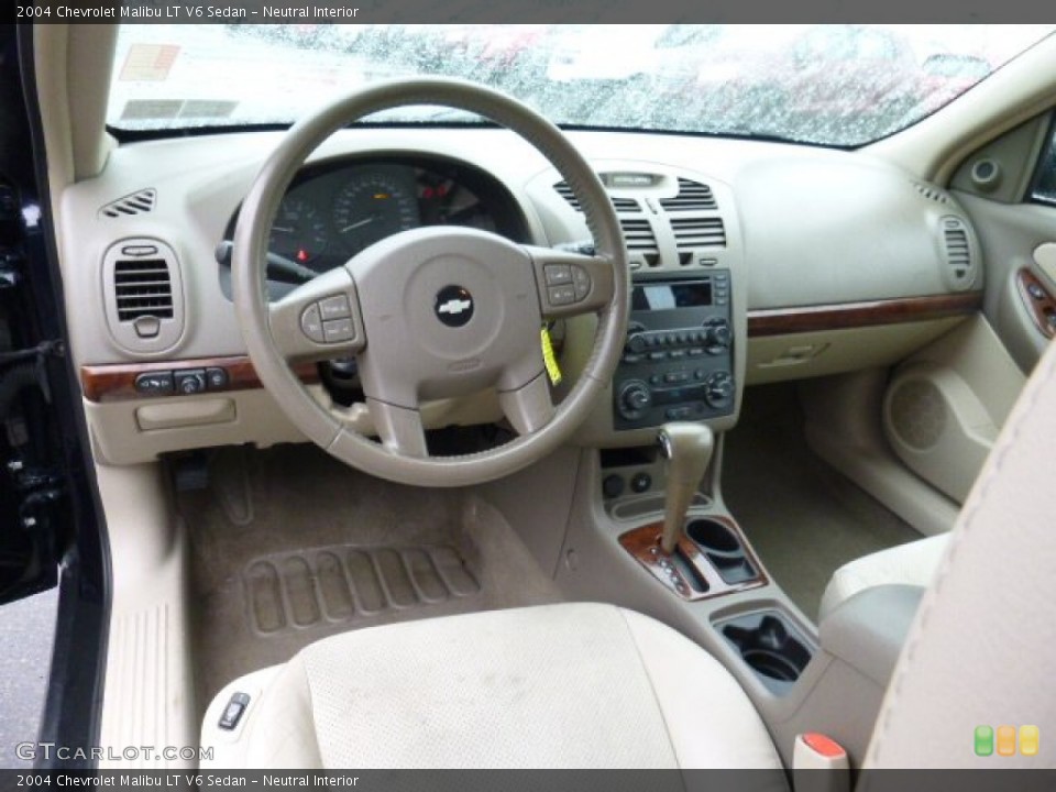 Neutral Interior Photo for the 2004 Chevrolet Malibu LT V6 Sedan #107487672