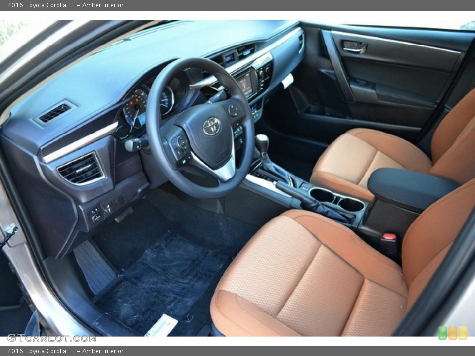 Amber Interior Photo for the 2016 Toyota Corolla LE #107506106
