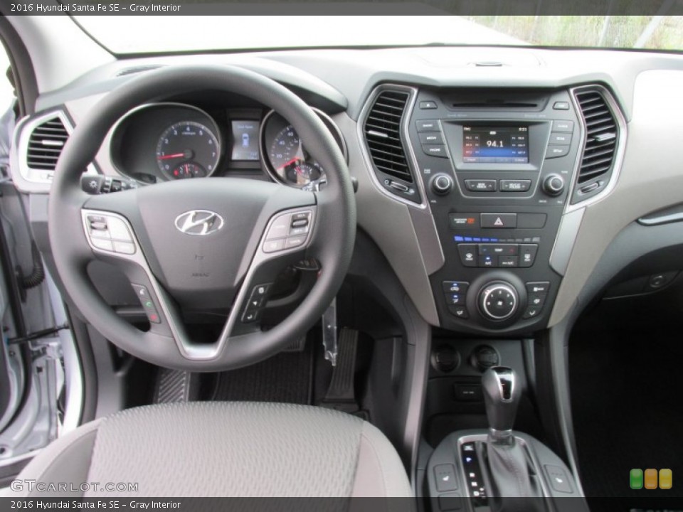 Gray Interior Photo for the 2016 Hyundai Santa Fe SE #107526434