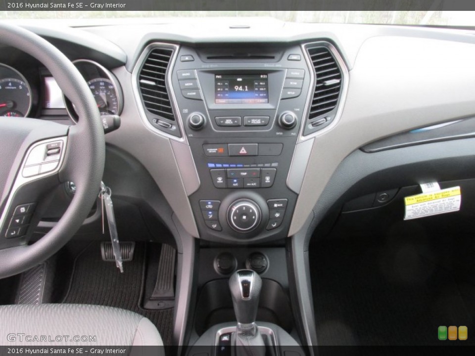 Gray Interior Controls for the 2016 Hyundai Santa Fe SE #107526458