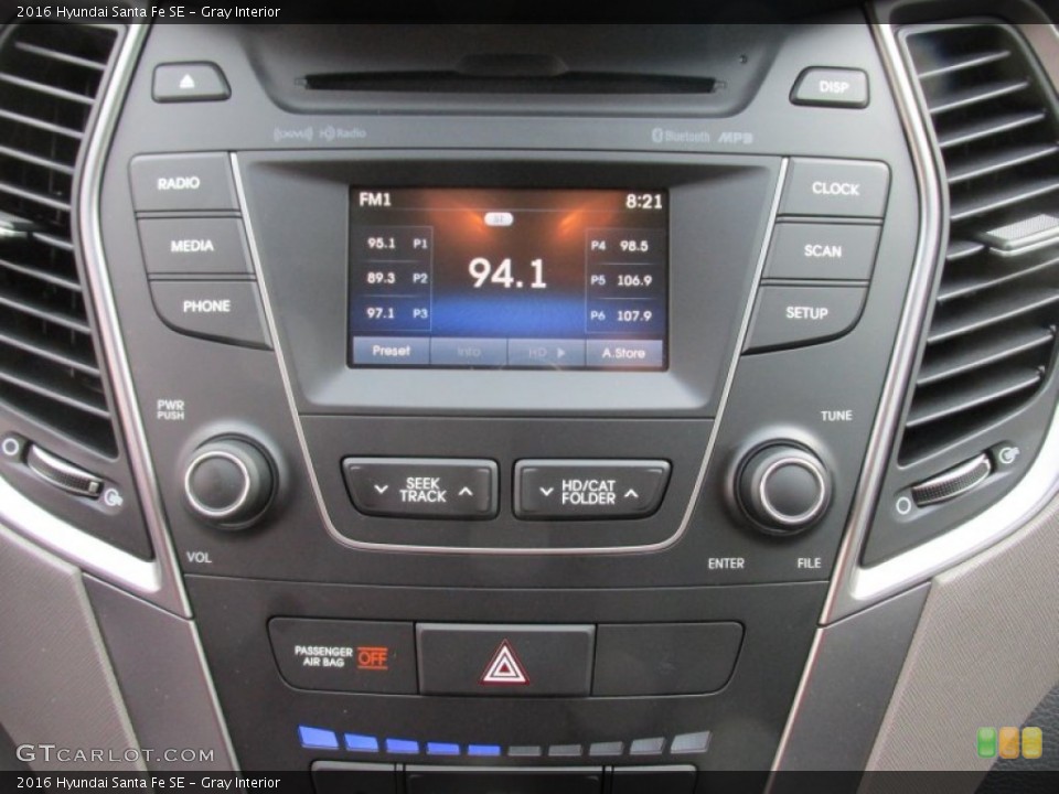 Gray Interior Controls for the 2016 Hyundai Santa Fe SE #107526482