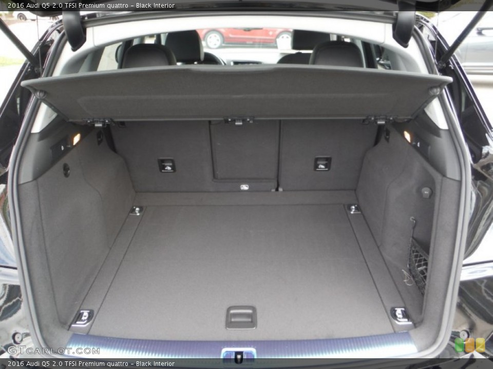 Black Interior Trunk for the 2016 Audi Q5 2.0 TFSI Premium quattro #107572863