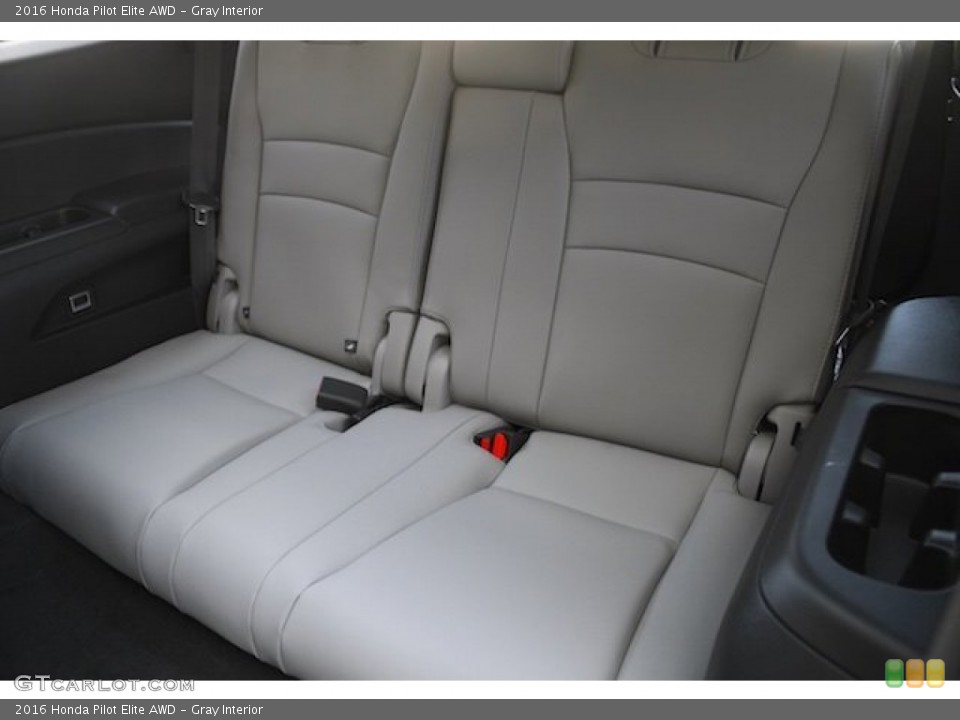 Gray Interior Rear Seat for the 2016 Honda Pilot Elite AWD #107581075