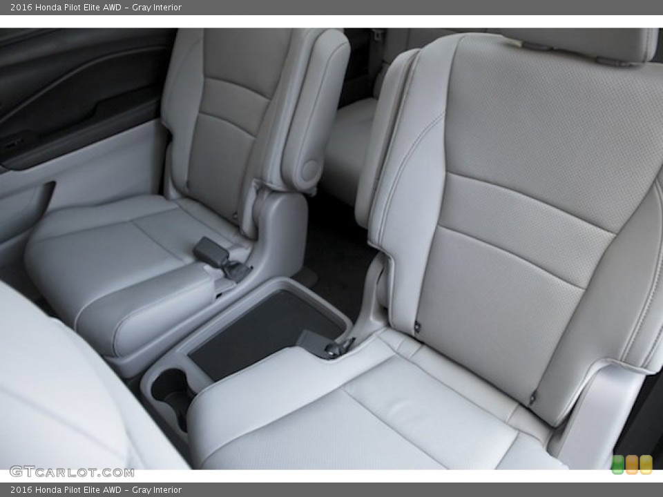 Gray Interior Rear Seat for the 2016 Honda Pilot Elite AWD #107581090