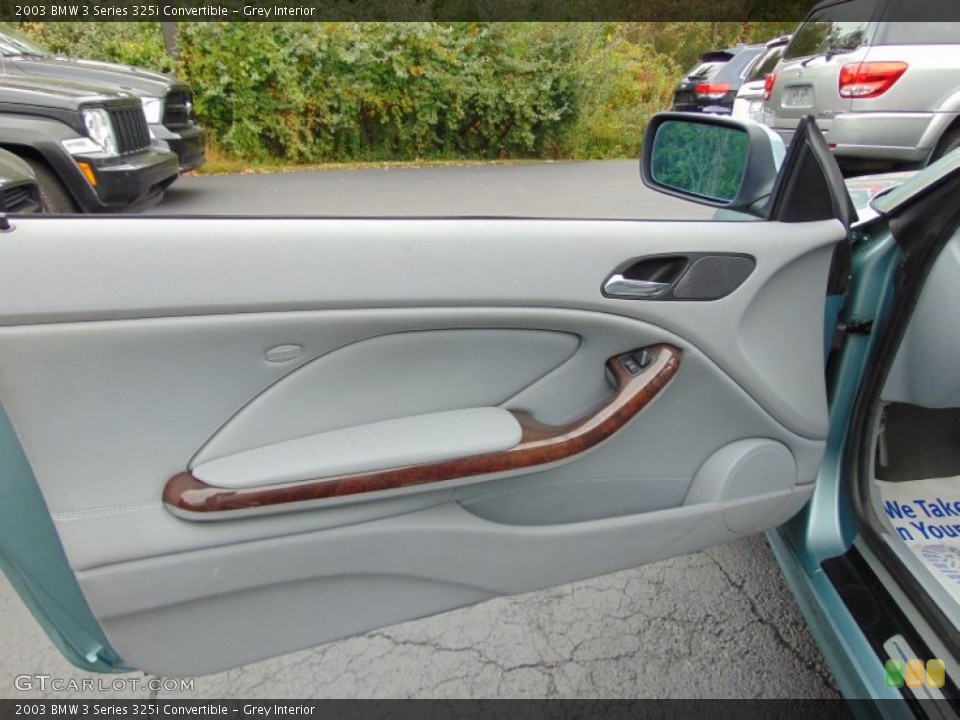Grey Interior Door Panel for the 2003 BMW 3 Series 325i Convertible #107589307