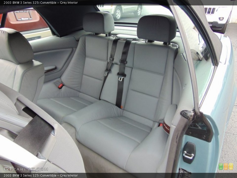 Grey Interior Rear Seat for the 2003 BMW 3 Series 325i Convertible #107589451