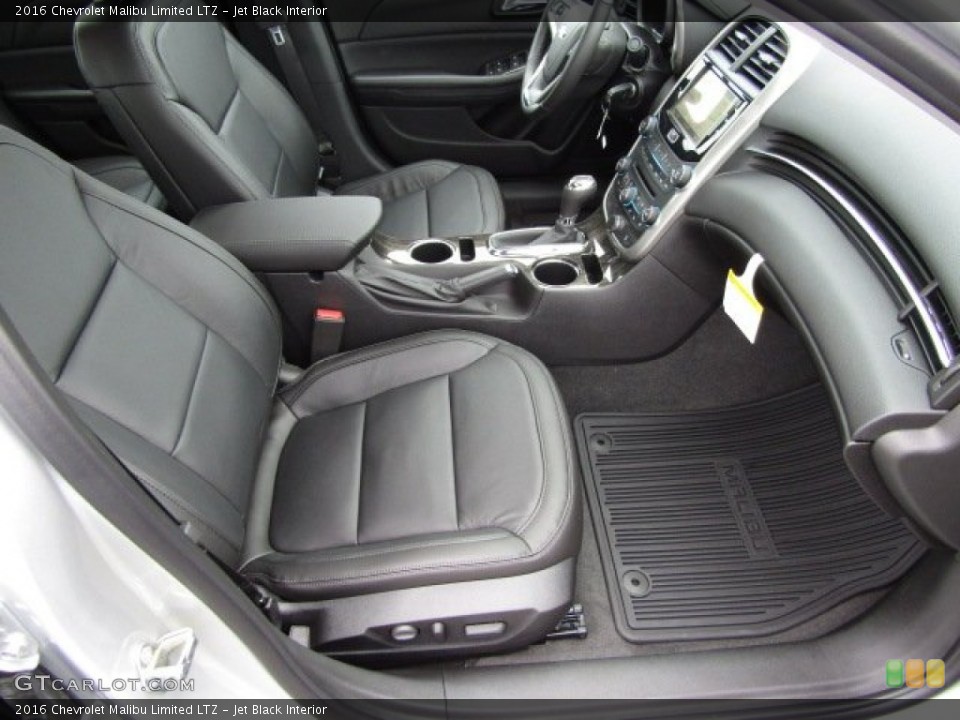 Jet Black Interior Front Seat for the 2016 Chevrolet Malibu Limited LTZ #107616289