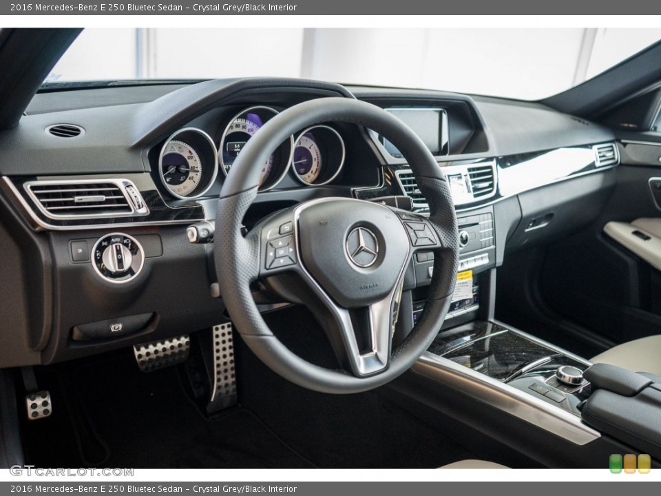 Crystal Grey/Black 2016 Mercedes-Benz E Interiors