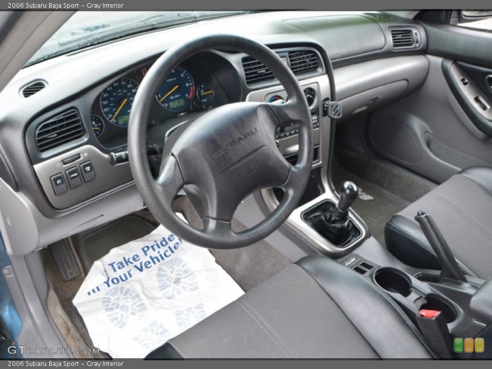 Gray Interior Photo for the 2006 Subaru Baja Sport #107658781