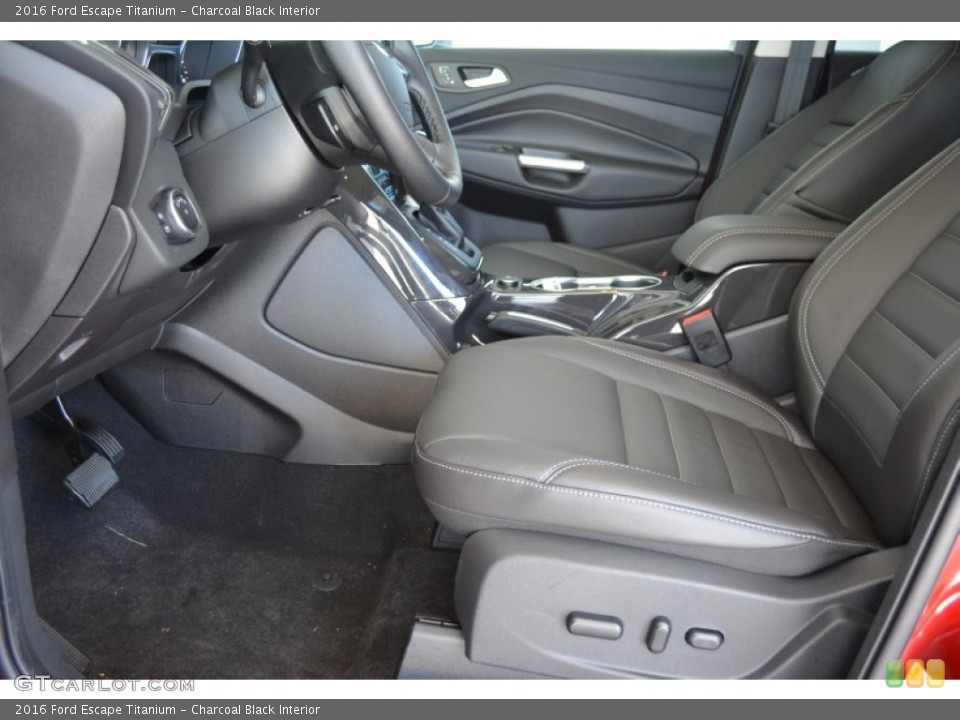 Charcoal Black Interior Photo for the 2016 Ford Escape Titanium #107688976