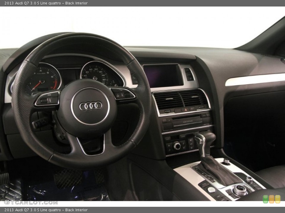 Black Interior Dashboard for the 2013 Audi Q7 3.0 S Line quattro #107743400