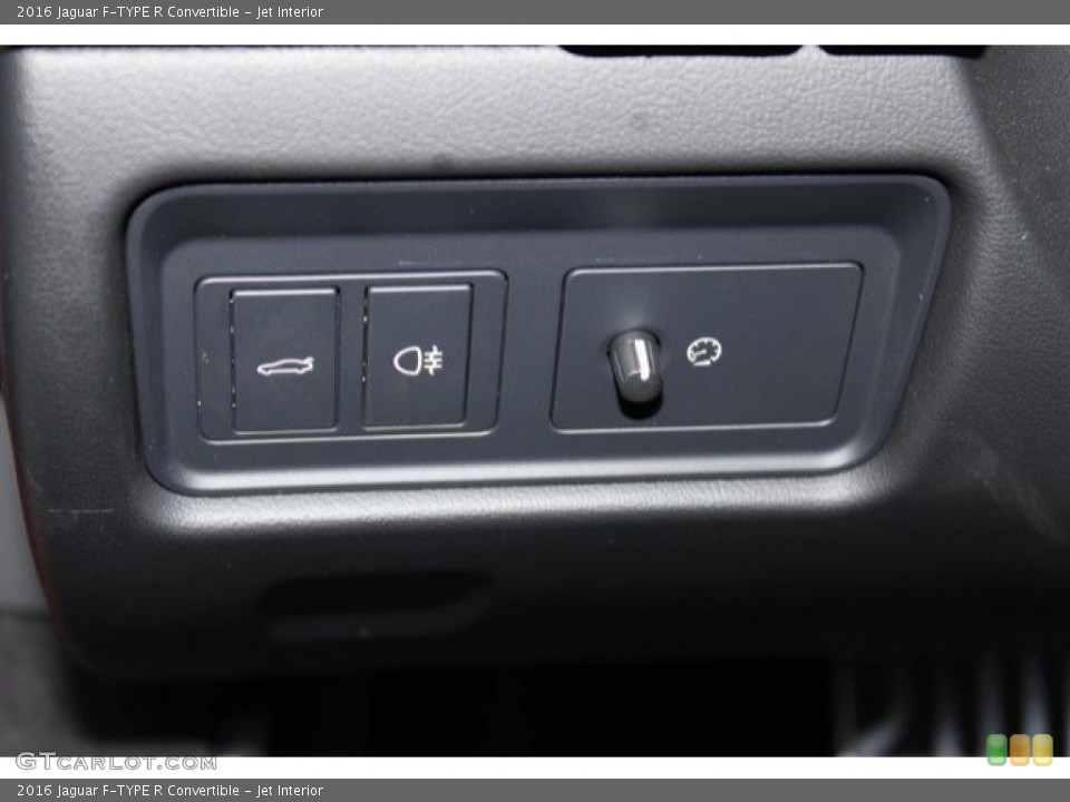 Jet Interior Controls for the 2016 Jaguar F-TYPE R Convertible #107753072
