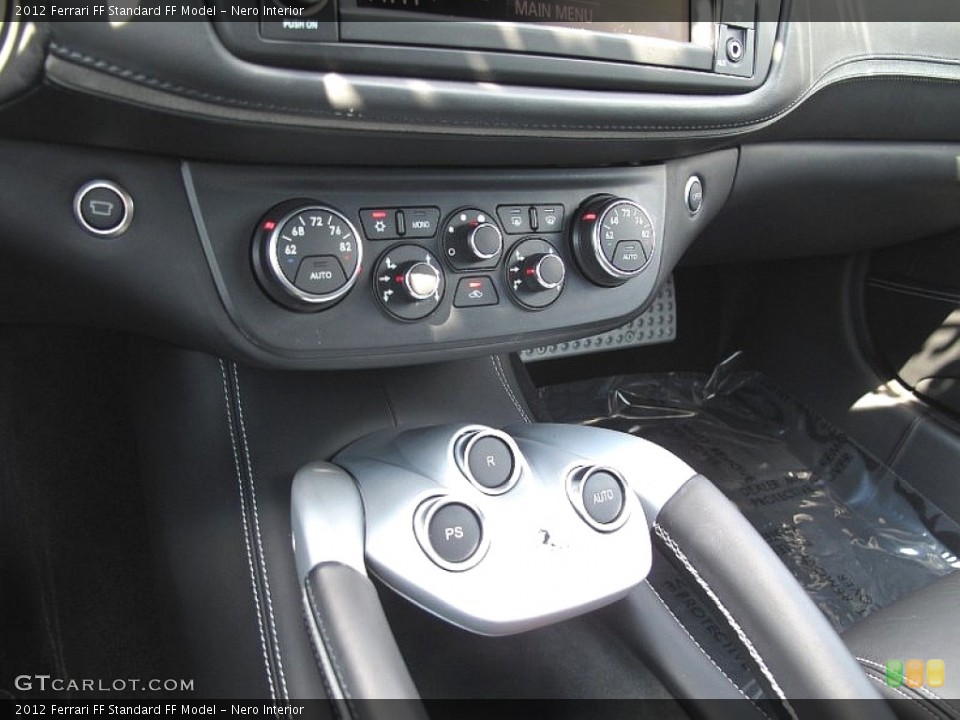 Nero Interior Controls for the 2012 Ferrari FF  #107767755
