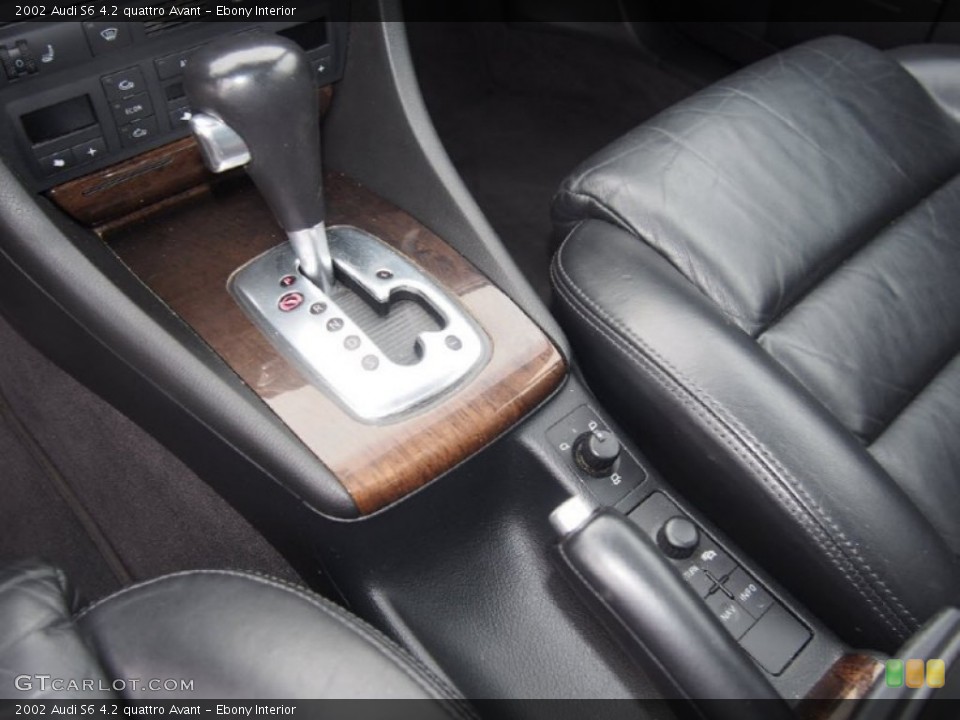 Ebony Interior Controls for the 2002 Audi S6 4.2 quattro Avant #107792261