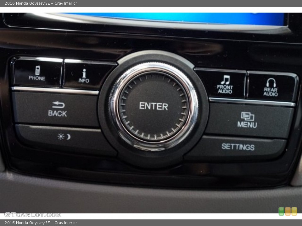 Gray Interior Controls for the 2016 Honda Odyssey SE #107841833