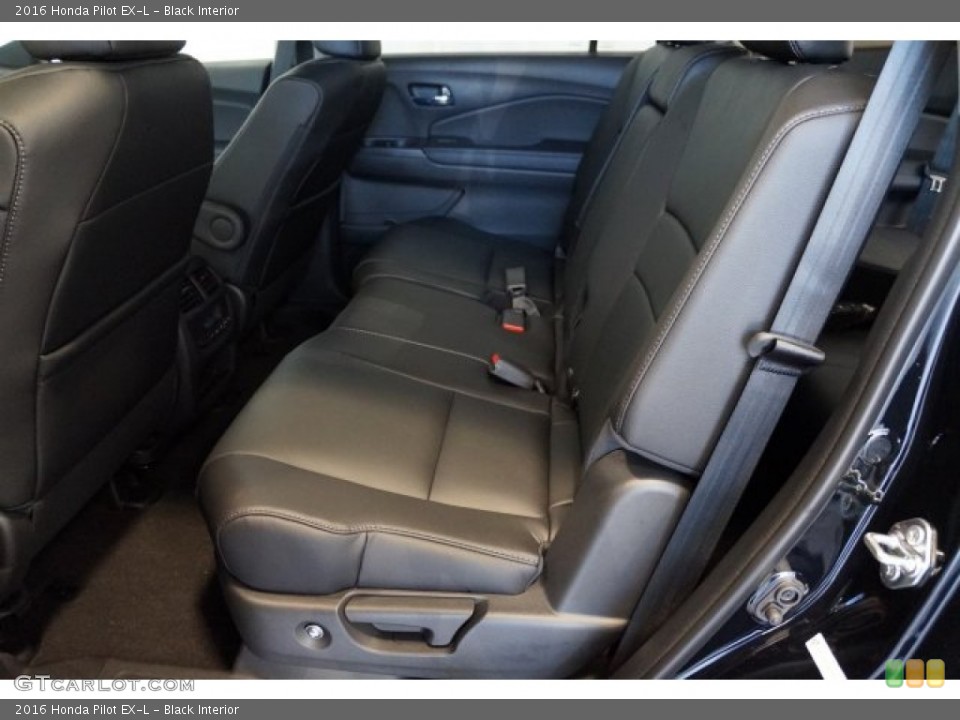 Black Interior Rear Seat for the 2016 Honda Pilot EX-L #107842049