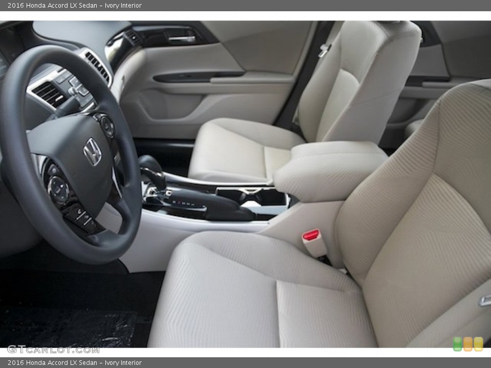 Ivory Interior Photo for the 2016 Honda Accord LX Sedan #107843877